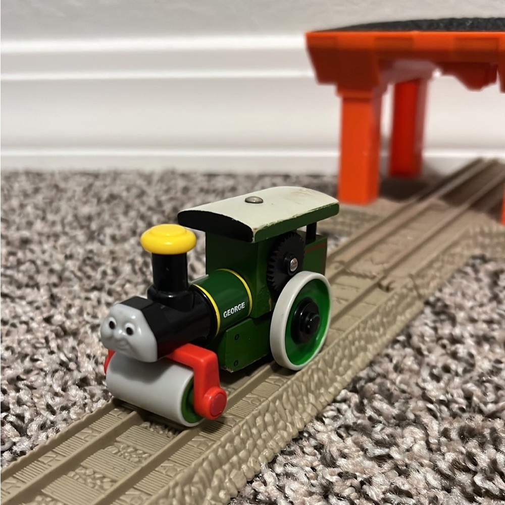Thomas Tank Engine Wooden George Steamroller Train Engine wooden and magnetic